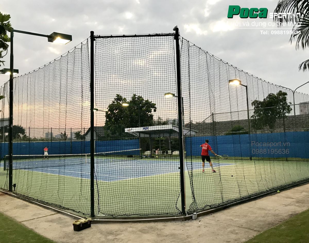 Thumbnail Hoàn thành lắp đặt lưới chắn và dụng cụ sân tennis cho Công Ty HuynhDai MPC