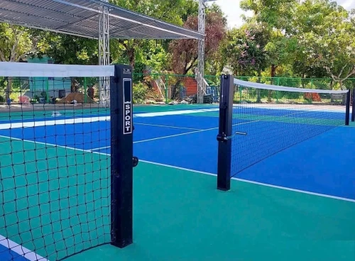 Trụ Pickleball cố định chôn nòng