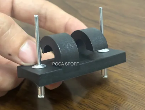 Móc khung thành nhựa PVC 2 điểm định vị (móc lưới khung thành)