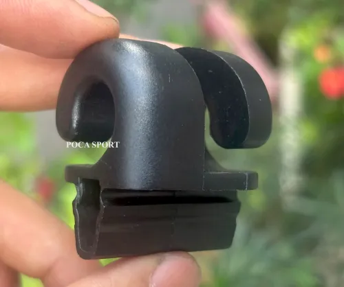 Móc nhựa 1 điểm định vị có chốt